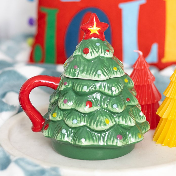 Nostalgic Christmas Tree Mug