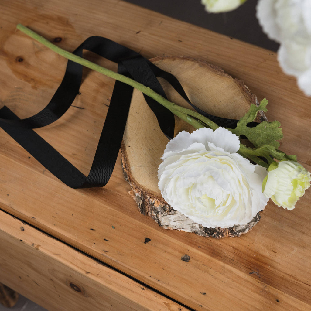 White Ranunculus Spray 45 cm