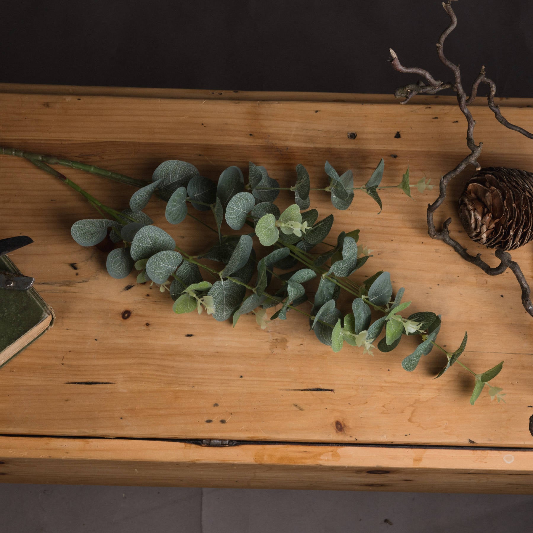Eucalyptus Spray 91 cm
