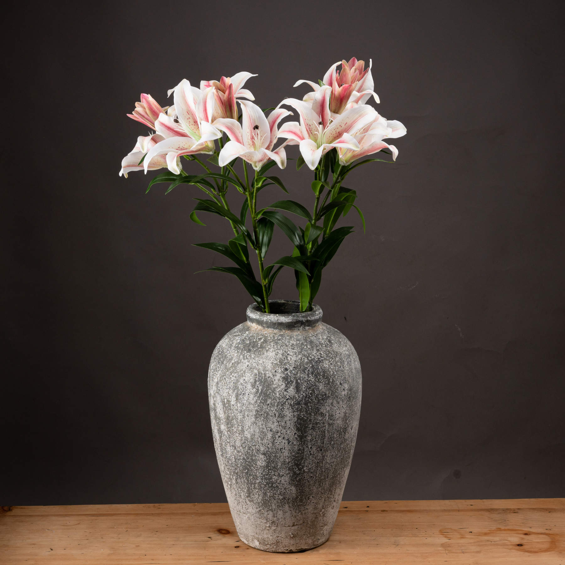 Stargazer Lily 90 cm