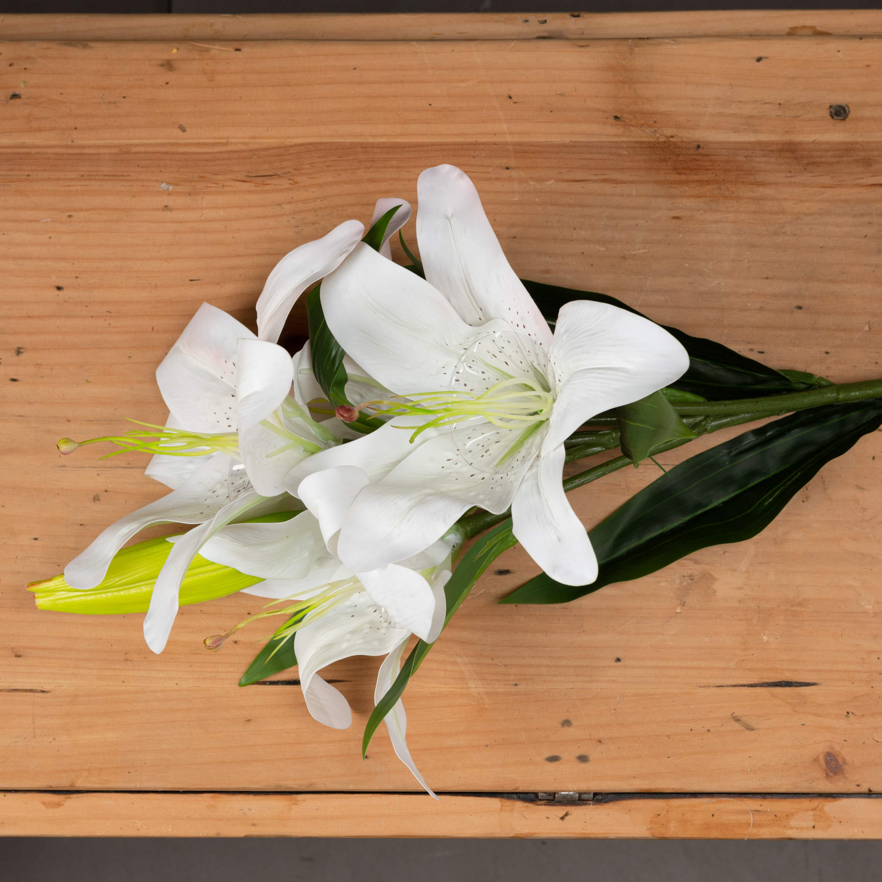 White Lily 87 cm