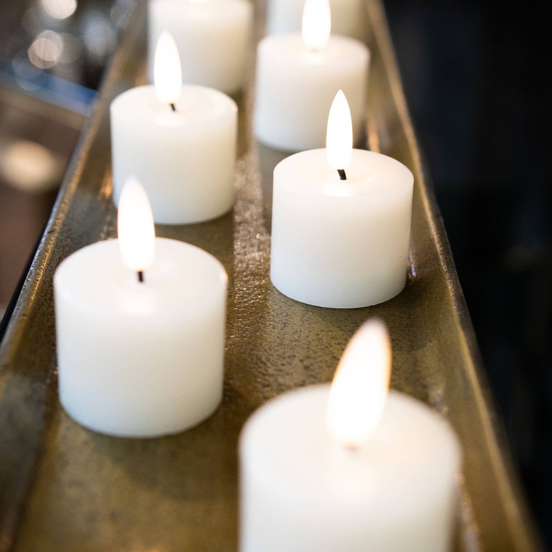 Luxe Collection Set Of 6 Natural Glow Led Tealight Candles 4 cm each