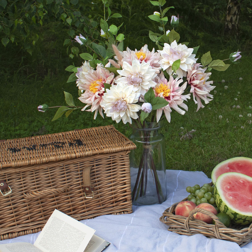 Lush Pink Dahlia 70 cm