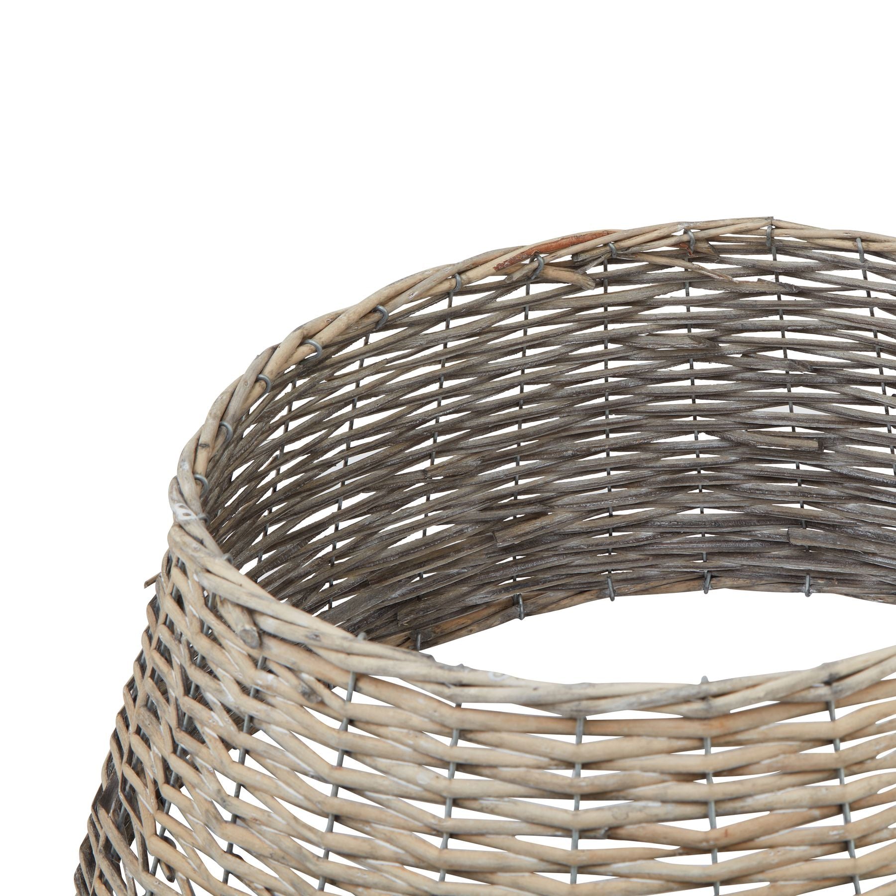 Wicker Tree Skirt 55 cm