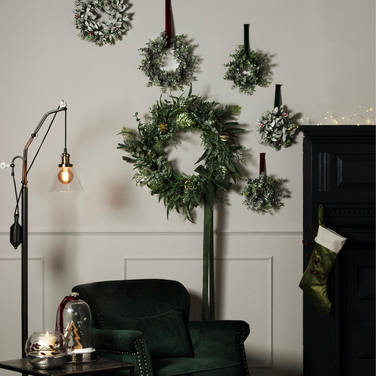 Medium Frosted Eucalyptus Candle Wreath 28 cm