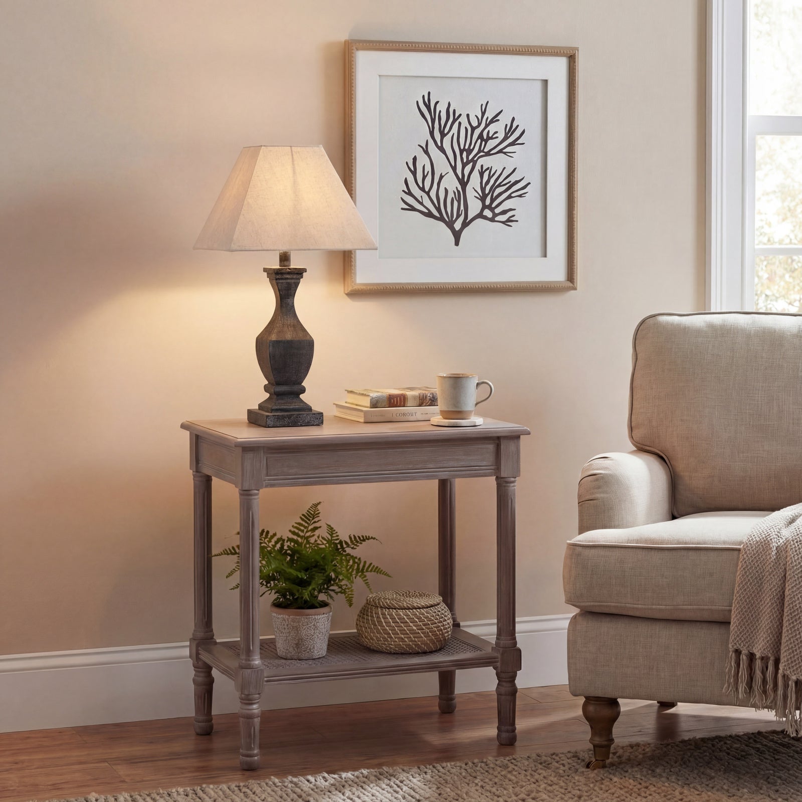 Solis Incia Fluted Wooden Table Lamp