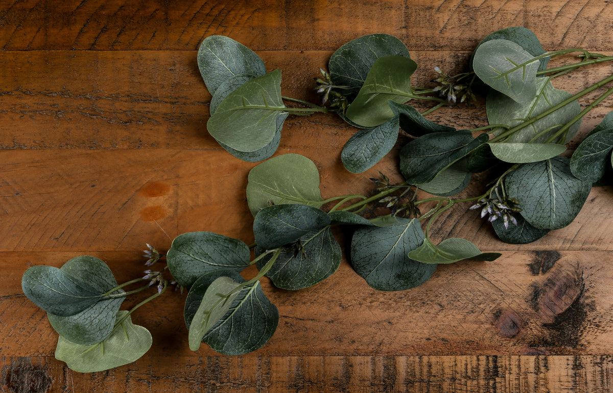Eucalyptus Stem Spray 66 cm