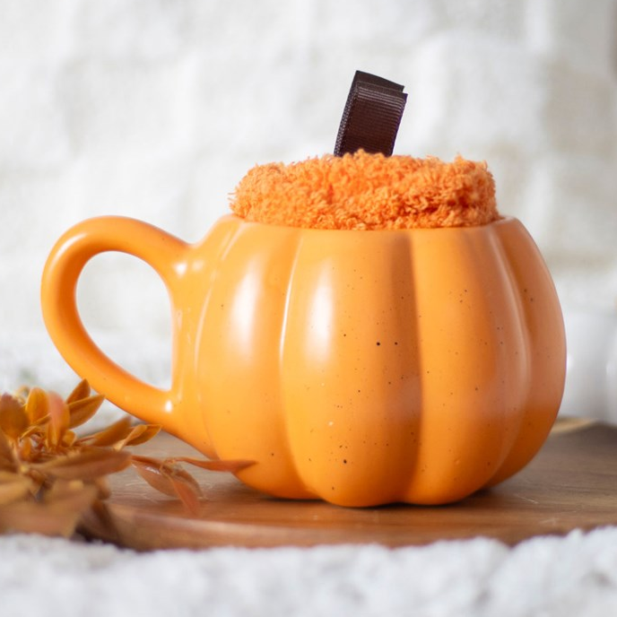 Pumpkin Shaped Mug and Socks Set
